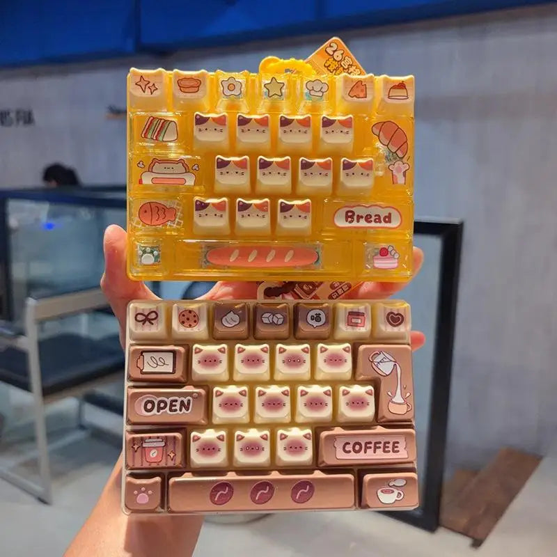 26 Key Pudding Keyboard Cartoon Clicker