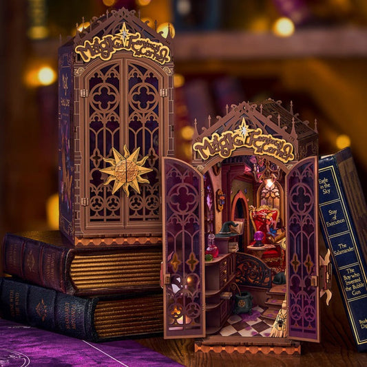 Rolife Magic Fantasy Corner DIY Book Nook Shelf Insert TGB14 - Robotime